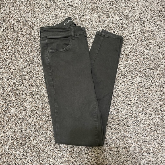 AMERICAN EAGLE Hi-Rise Jegging Skinny Jeans - Picture 9 of 10